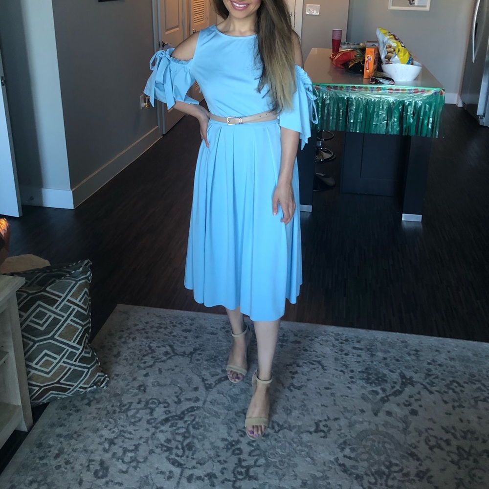 Blue cold shoulder midi dress